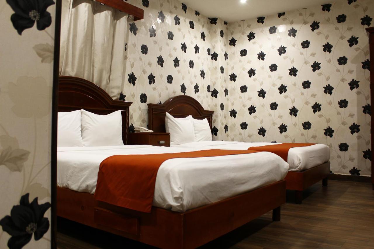 Hotel El Regio Monterrey Zewnętrze zdjęcie